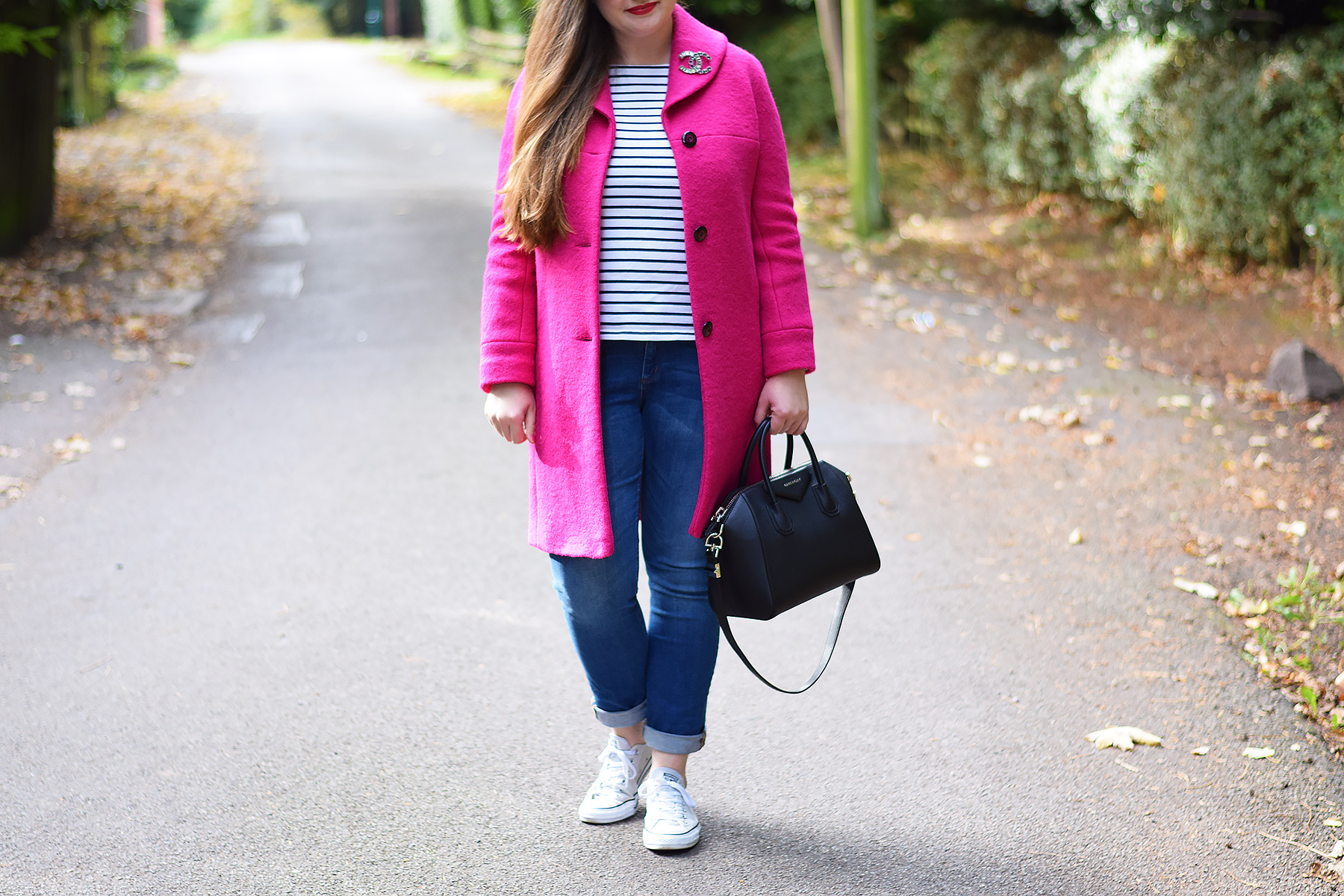 Bright Pink Saddle Bag Outfit – JacquardFlower