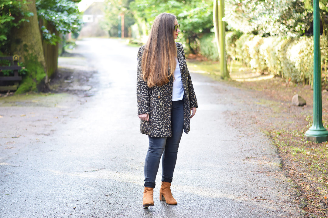 Ganni Top And Leopard Print Coat Outfit – JacquardFlower