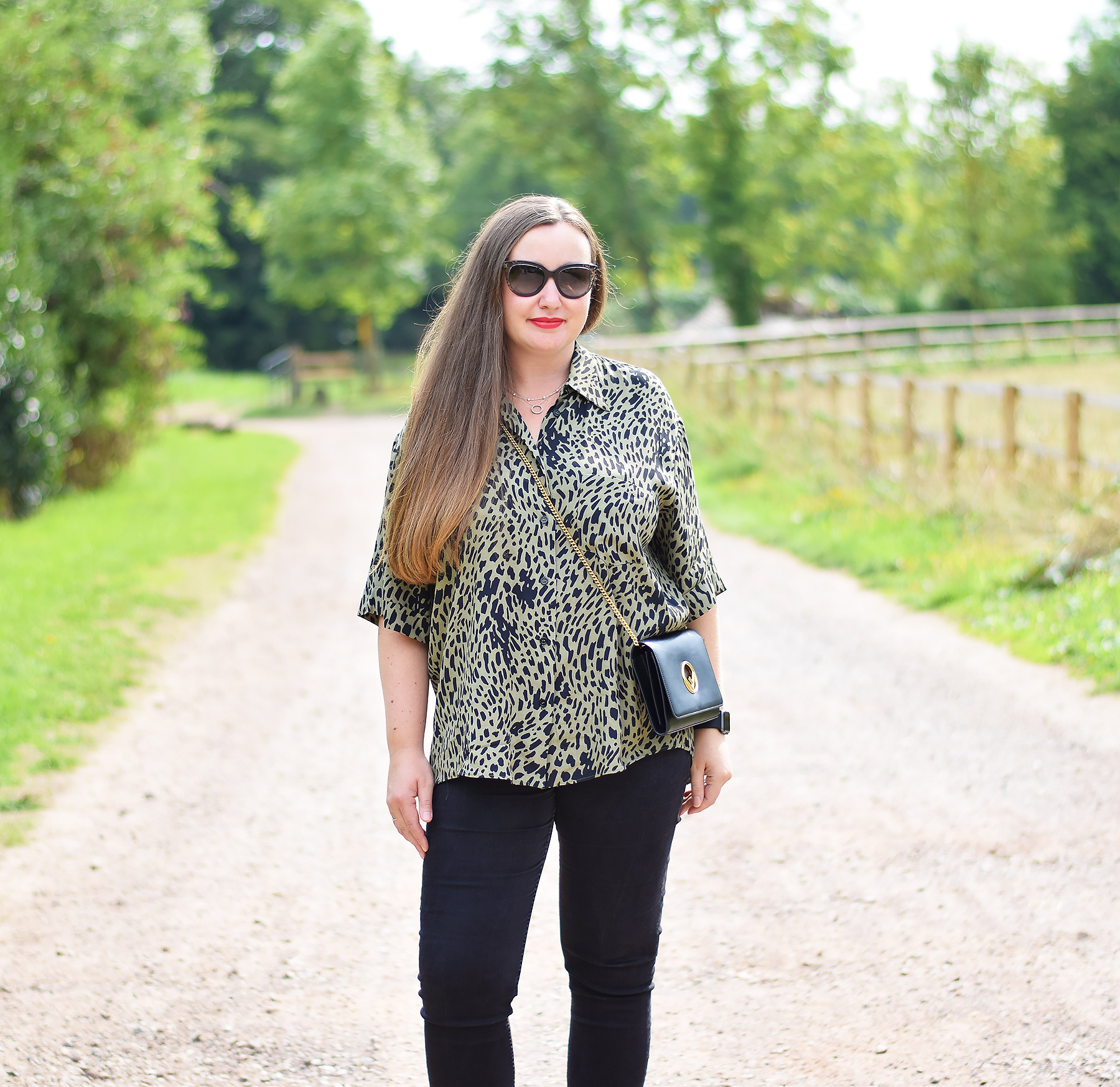 Green Animal Print Blouse Outfit 